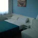Penzion Hostal Cubelles 3*