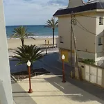 Hostal Cubelles 3* Cubelles