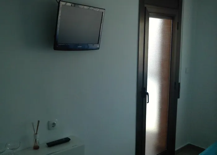 Hostal Cubelles