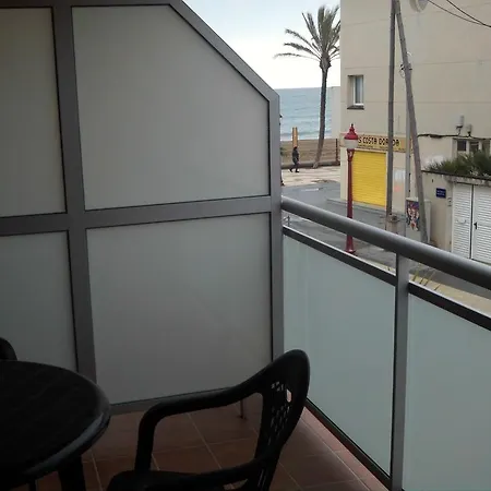 Pensión Hostal Cubelles