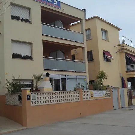 Pensión Hostal Cubelles Cubelles