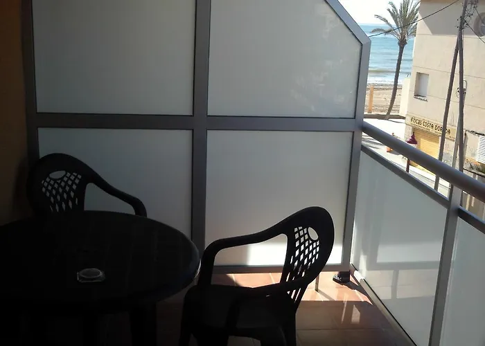 Pensión Hostal Cubelles